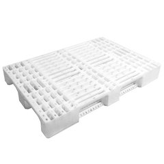 Pallet in plastica (HDPE) per alimenti di dim 1200 L x 800 P x 150 H mm, con 3 traverse e pianale forato, portata statica di 4000 Kg, molto utilizzato nell'industria alimentare