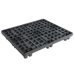 Pallet in plastica (HDPE) rigenerata di dim. 1200 L x 1000 P x 147 H mm, base con 24 piedi, pianale forato con bordo e portata statica 1500 Kg, inseribile per ottimizzare l'accatastamento